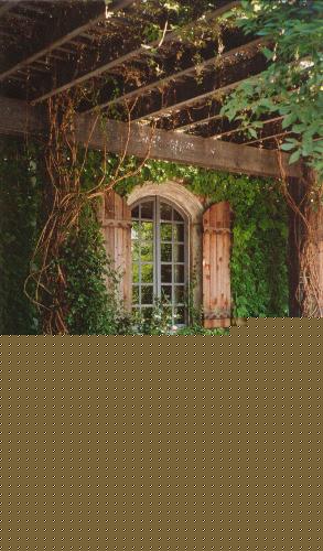 Caymus Patio - KMB Photo