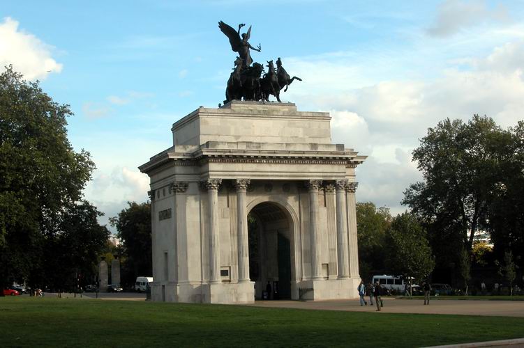 Wellington Monument